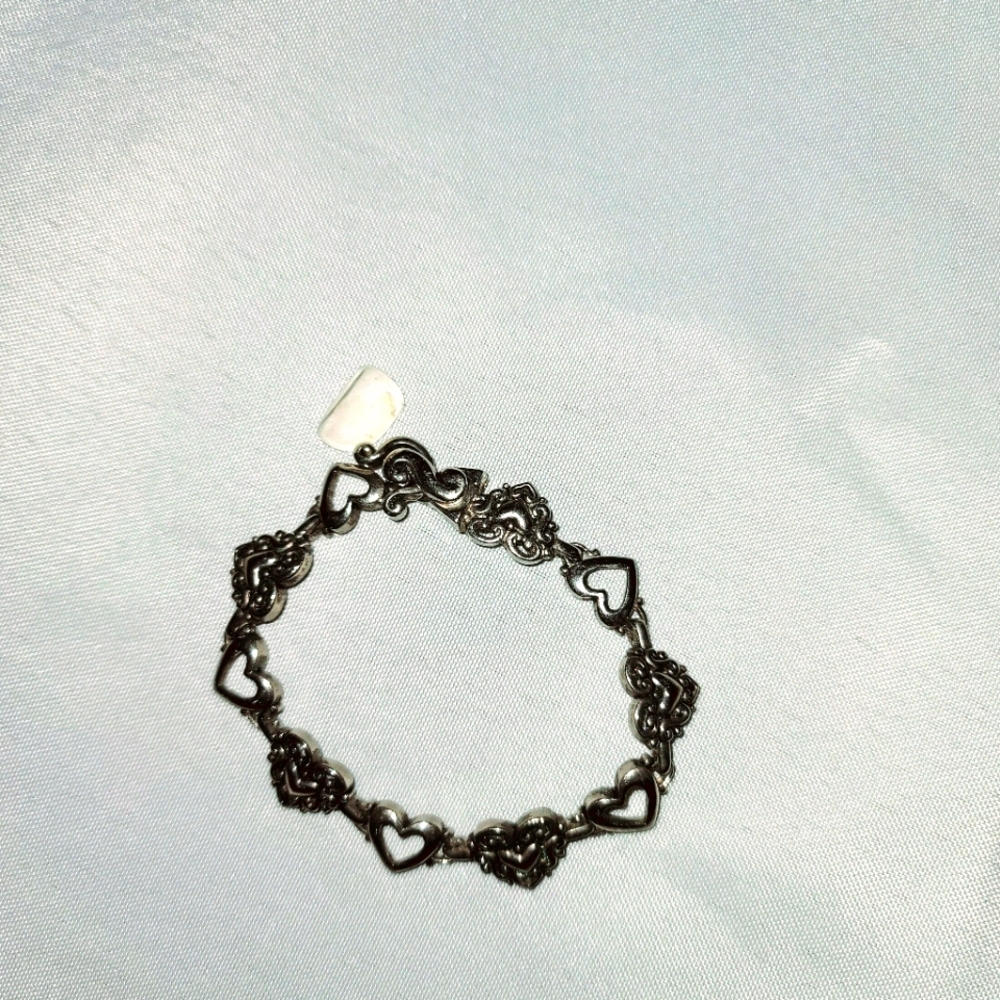 Hearts‎ and more Hearts 💕bracelet